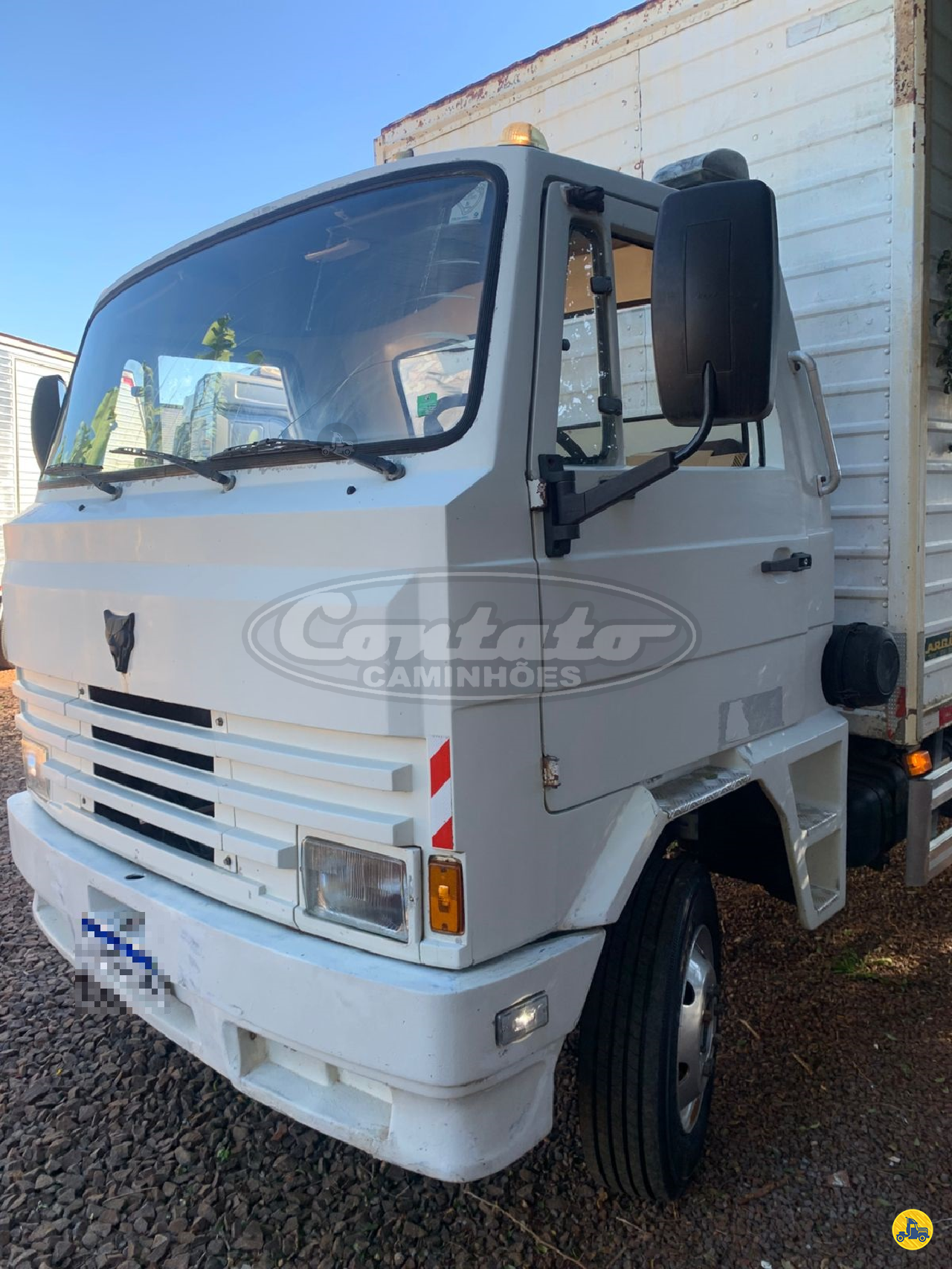 CAMINHAO PUMA PUMA 914 CS Baú Furgão 3/4 4x2 Contato Caminhões CASCAVEL PARANÁ PR